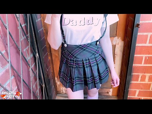 ❤️ A estudante chupa profundamente a sua pila e fode em vez de aulas. ❤️❌ Porno em porno pt.muitohentai.ru ❌️❤