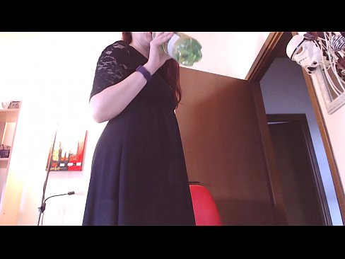 ❤️ Um escravo submisso que adora cuecas sujas e deliciosas é forçado a masturbar-se depois de ver este vídeo! ❤️❌ Porno em porno pt.muitohentai.ru ❌️❤