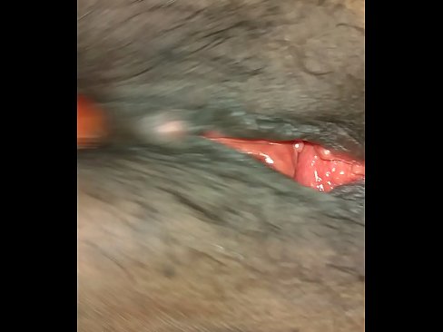 ❤️ Espalhar a minha rata gorda faz com que ela se esguiche ❤️❌ Porno em porno pt.muitohentai.ru ❌️❤